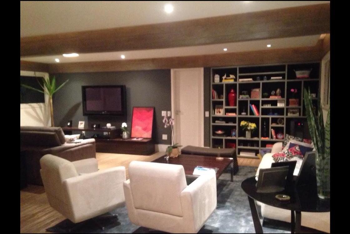 Ap. Espacoso, Aconchegante E Bem Localizado. Apartamento *