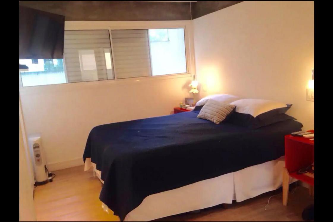 Apartamento Ap. Espacoso, Aconchegante E Bem Localizado.